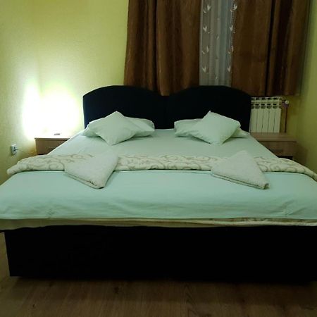 Motel Magistrala Ντόμποϊ Εξωτερικό φωτογραφία