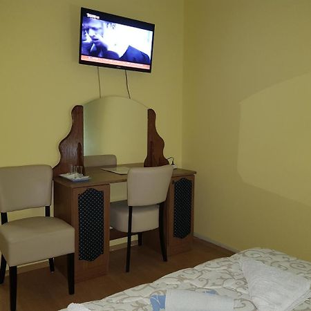 Motel Magistrala Ντόμποϊ Εξωτερικό φωτογραφία